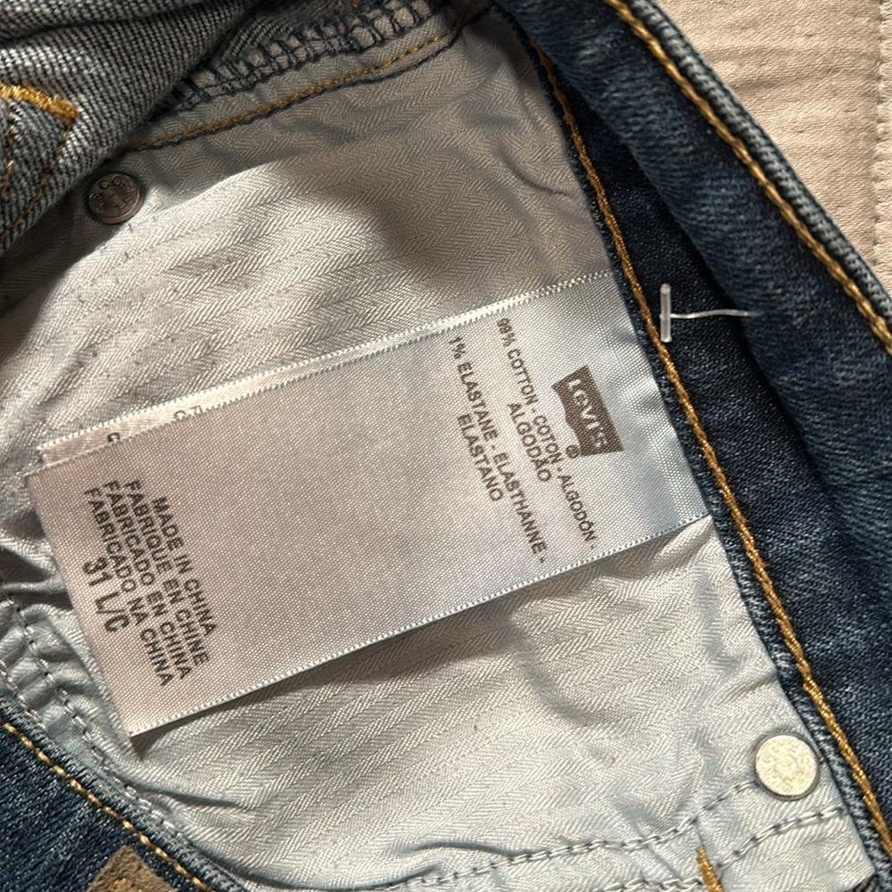 Levi Demi curve classic bootcut, size 12 or 31 - Picture 12 of 16